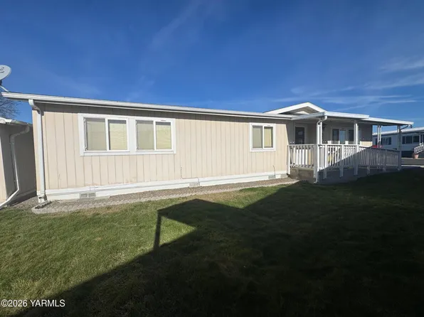 18 W Washington Ave, Yakima, WA 98903