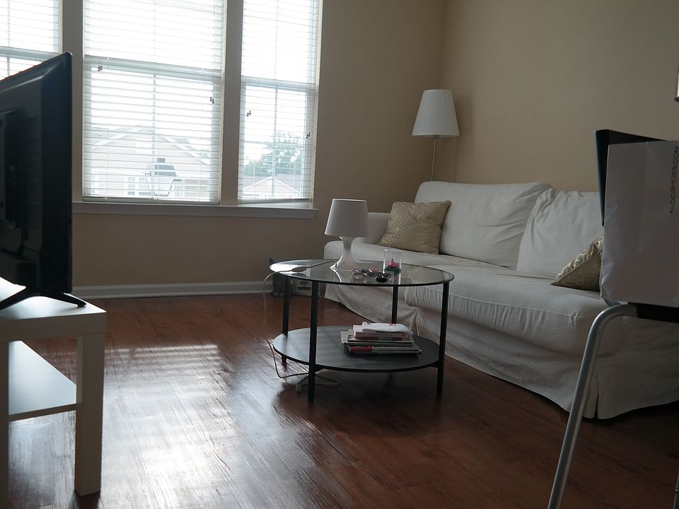 2nd image of 2214 Oak Springs Dr