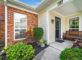155 Orchard Oak Dr, Blacklick, OH 43004