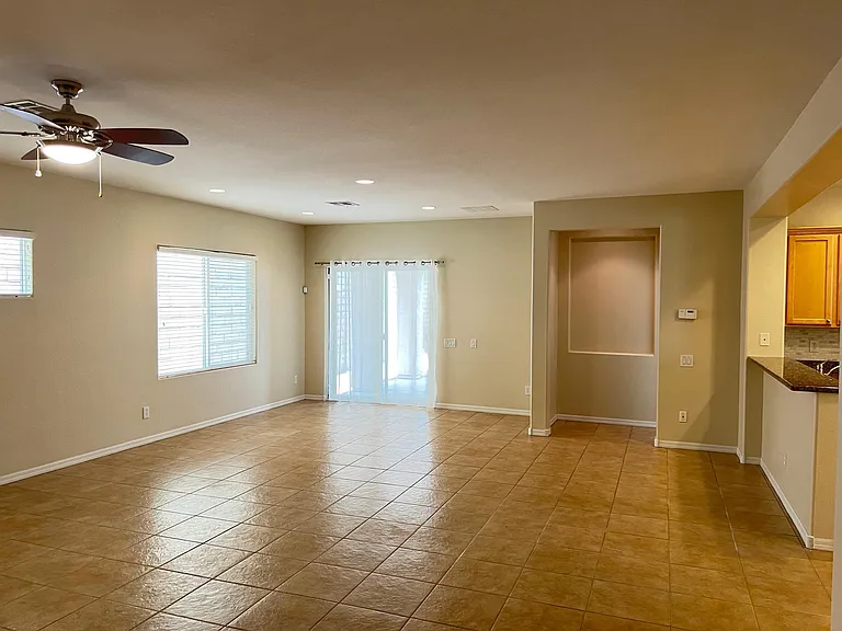 848 Paseo Rocoso Pl — Photo 4