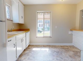 3758 W 142nd St, Cleveland, OH 44111