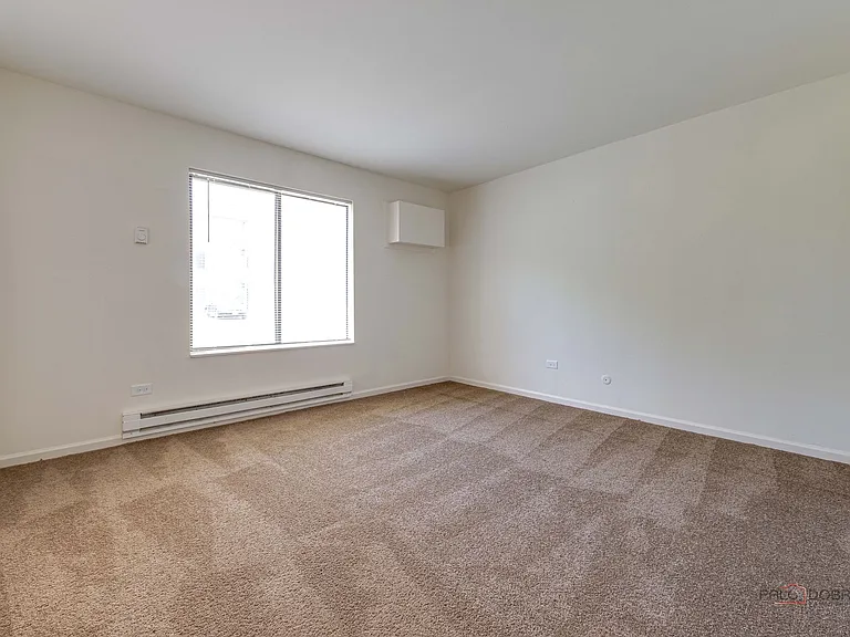 Hawthorne Glen Apartments — Photo 21