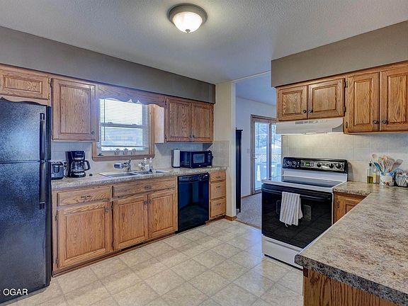 3rd image of 1208 Gold Pan Dr