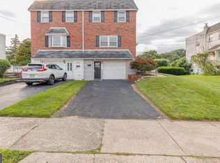1608 Tremont Ave, Norristown, PA 19401
