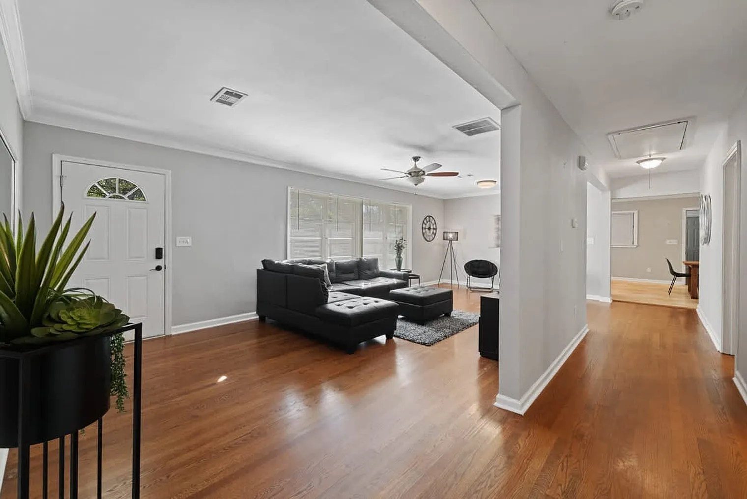 4 bed, 2.0 bath, 2066 sqft, $3,735 — Photo 2