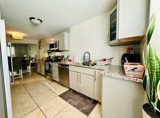 9411 Switzer St, Overland Park, KS 66214