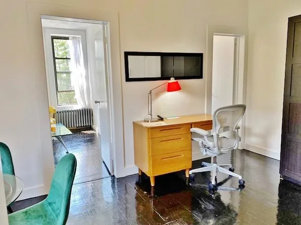 547 East 12th Street image 1 of 7