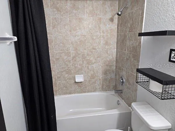 2235 Lakeridge Dr — Photo 14