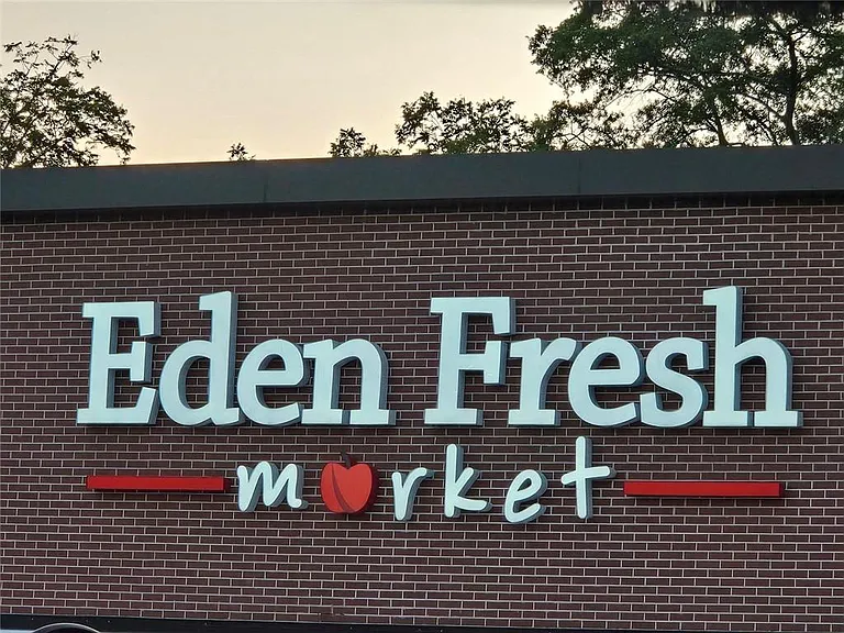 1579 Vesta Ave — Photo 19