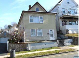190 Wessington Ave, Garfield, NJ 07026