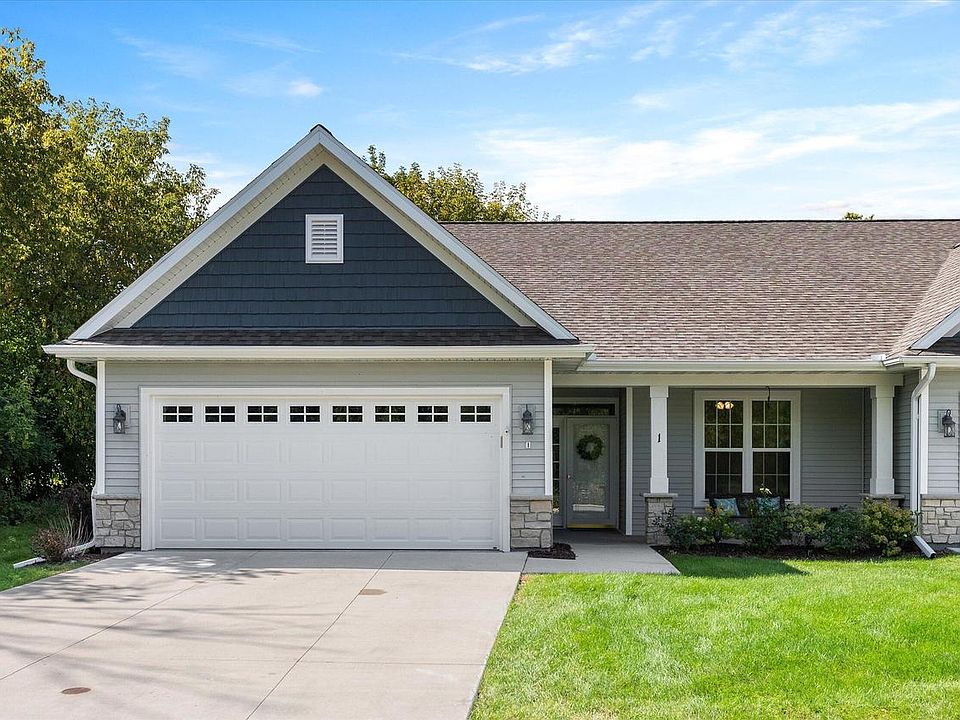 1st image of 1 Briarknoll CIRCLE