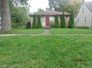 20248 Powers Ave, Dearborn Heights, MI 48125