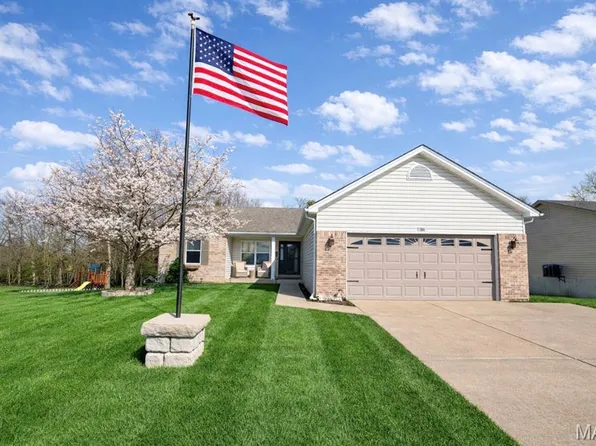 160 Lake Tucci Cir, Wright City, MO 63390