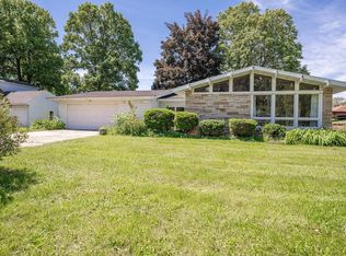 150 Custer Ct, Green Bay, WI 54301