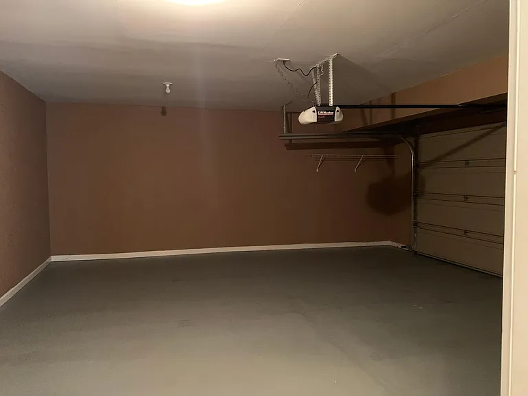 4160 Roth Farm Village Cir — Photo 23