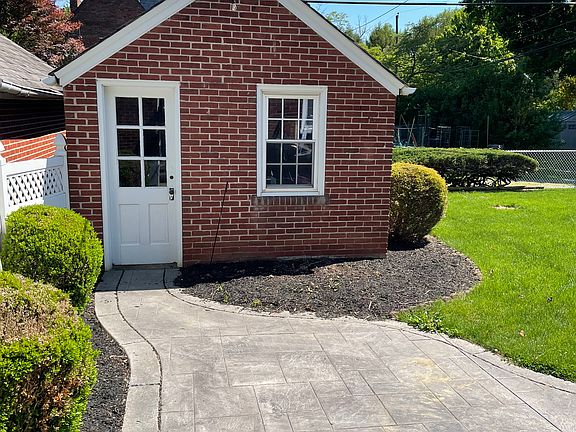 4th image of 916 Pleasure Rd #916