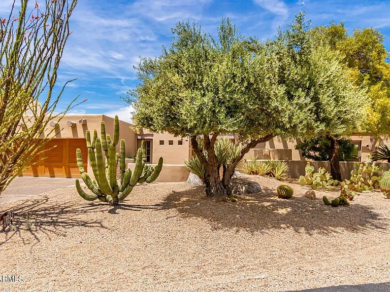 1063 N Boulder Dr — Photo 45