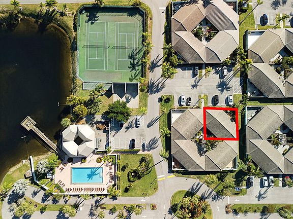 2nd image of 1127 E Seminole Avenue #9c