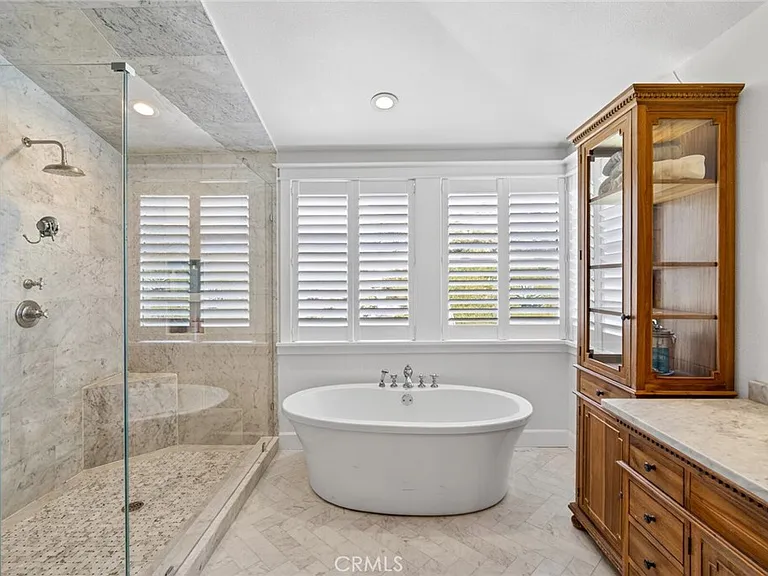 33 Brownsbury Rd — Photo 49