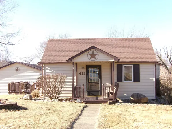 411 Plymouth St, Lewis, IA 51544