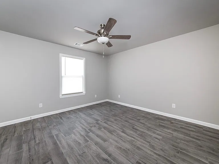 109 Elm St #11 — Photo 35