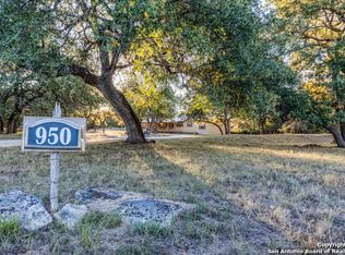 950 Rebecca Springs Rd, Spring Branch, TX 78070