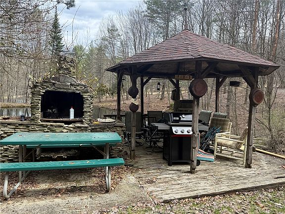 4th image of 9675 Lafever Rd
