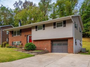 1580 Arnold Ct, Huntington, WV 25705