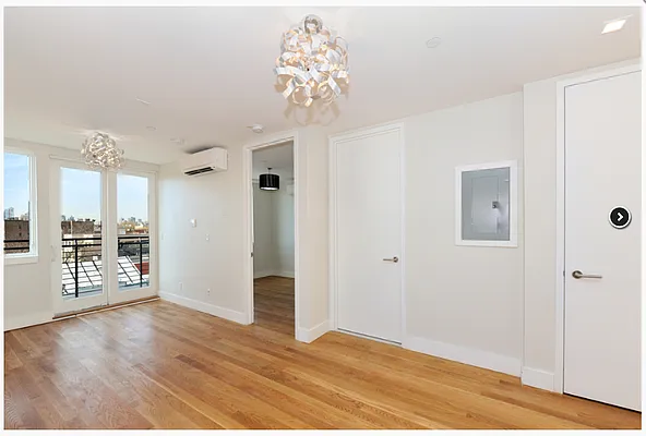 Rented by HCO NY | media 29