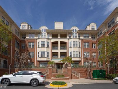 1860 Stratford Park Pl APT 212, Reston, VA, 20190