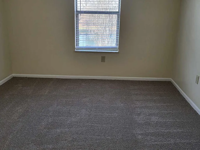 57 Buttles Ave — Photo 9