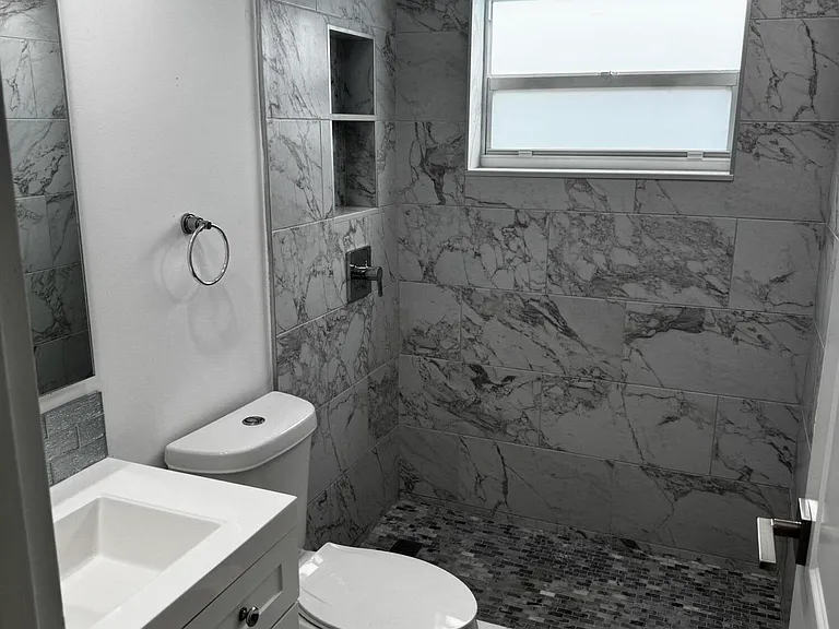 153 Monaco Way #D — Photo 12