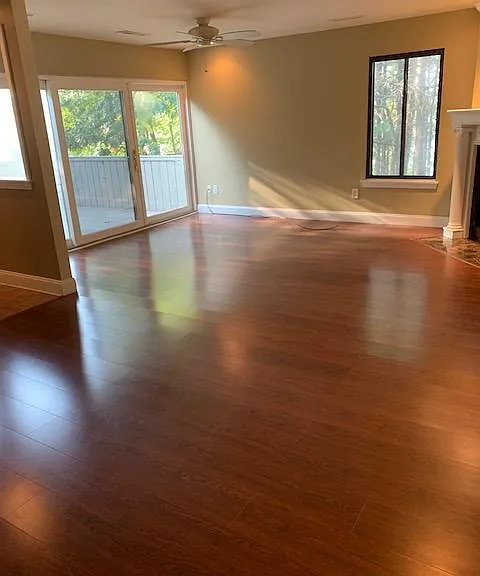 16 Greenbriar Dr — Photo 10