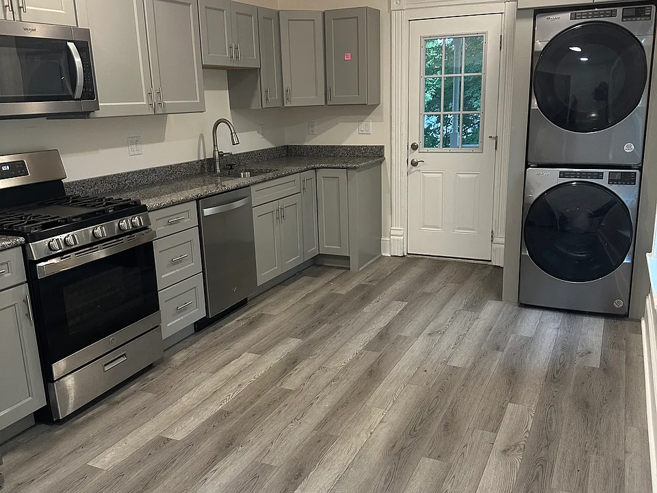 Kitchen - washer and dryer included.