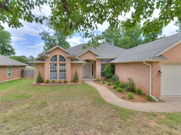 1718 Kings Rd, Edmond, OK 73013