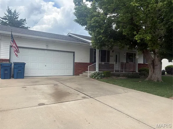 813 Sequoia Dr, Bethalto, IL 62010
