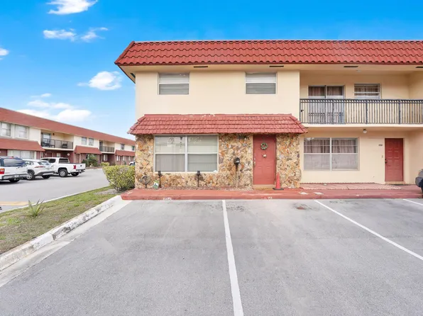 6679 SW 41st Court #1, Davie, FL 33314