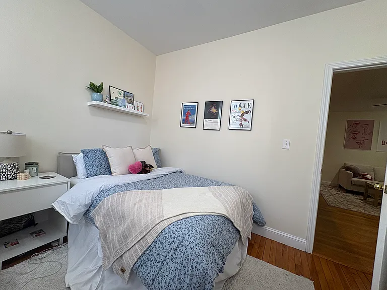 10 Copley St — Photo 14