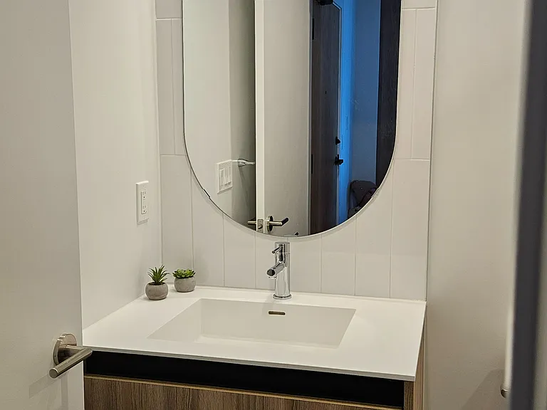 7950 Bathurst St #1018A — Photo 10