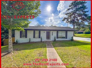 5927 Couton Dr, Mobile, AL 36693