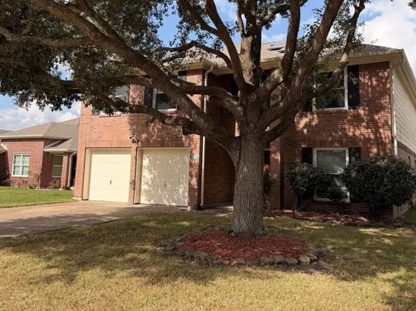 4707 E Parma Dr, Rosenberg, TX 77471