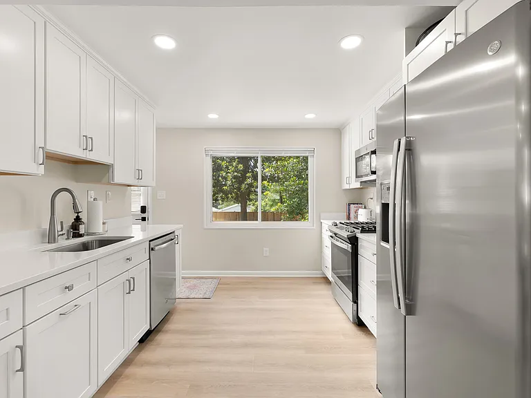 11834 Charles Rd — Photo 11