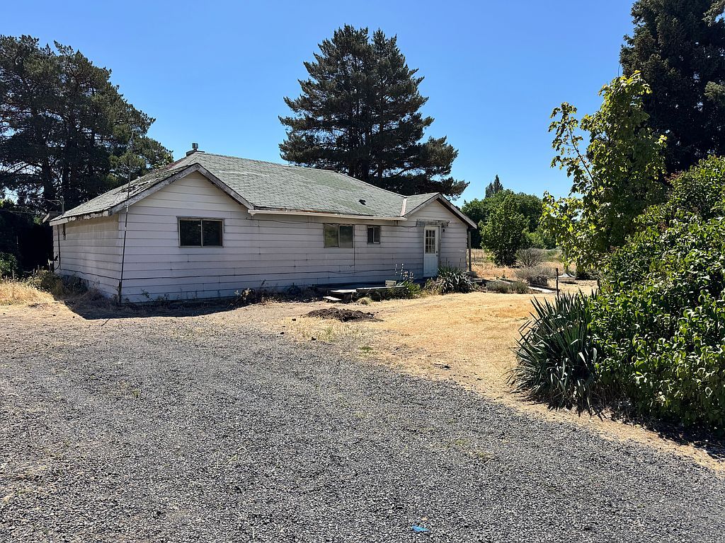 41 Jennings Ln - Property Image