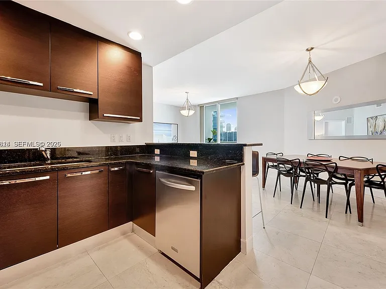 3030 NE 188th St #603 — Photo 3