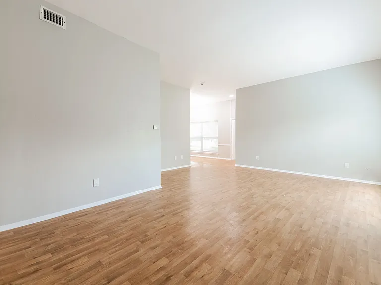 10406 High Hollows Dr #226 — Photo 10