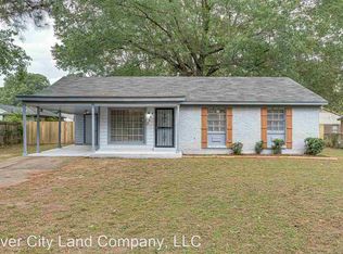 4493 Applestone St, Memphis, TN 38109