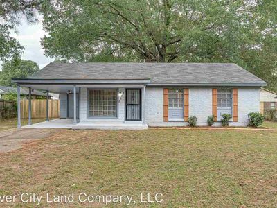 4493 Applestone St, Memphis, TN, 38109
