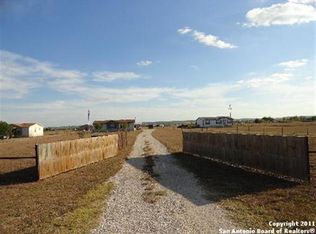 5197 Dreibrodt Rd, San Marcos, TX 78666