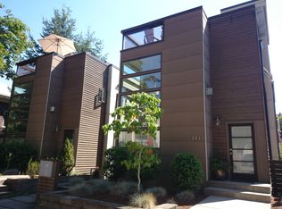 204 21st Ave, Seattle, WA 98122