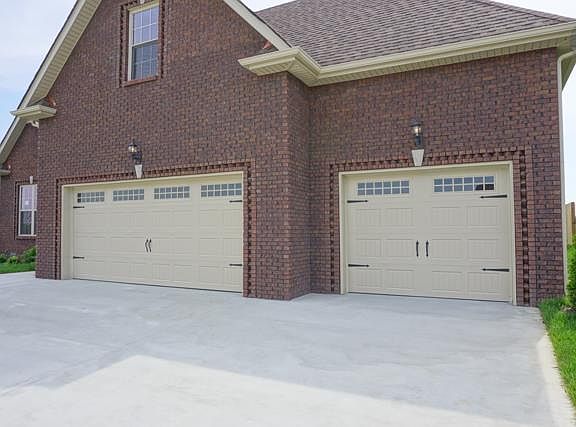 2nd image of 295 Farmington Lot 295